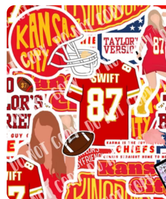 T S W I F T Collage