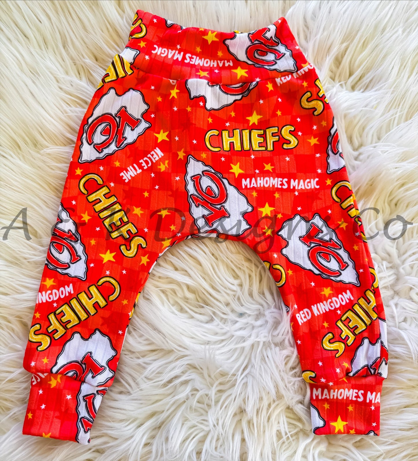 Red Magic Arrow Heads Checkers