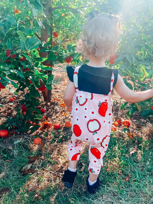 Red apples