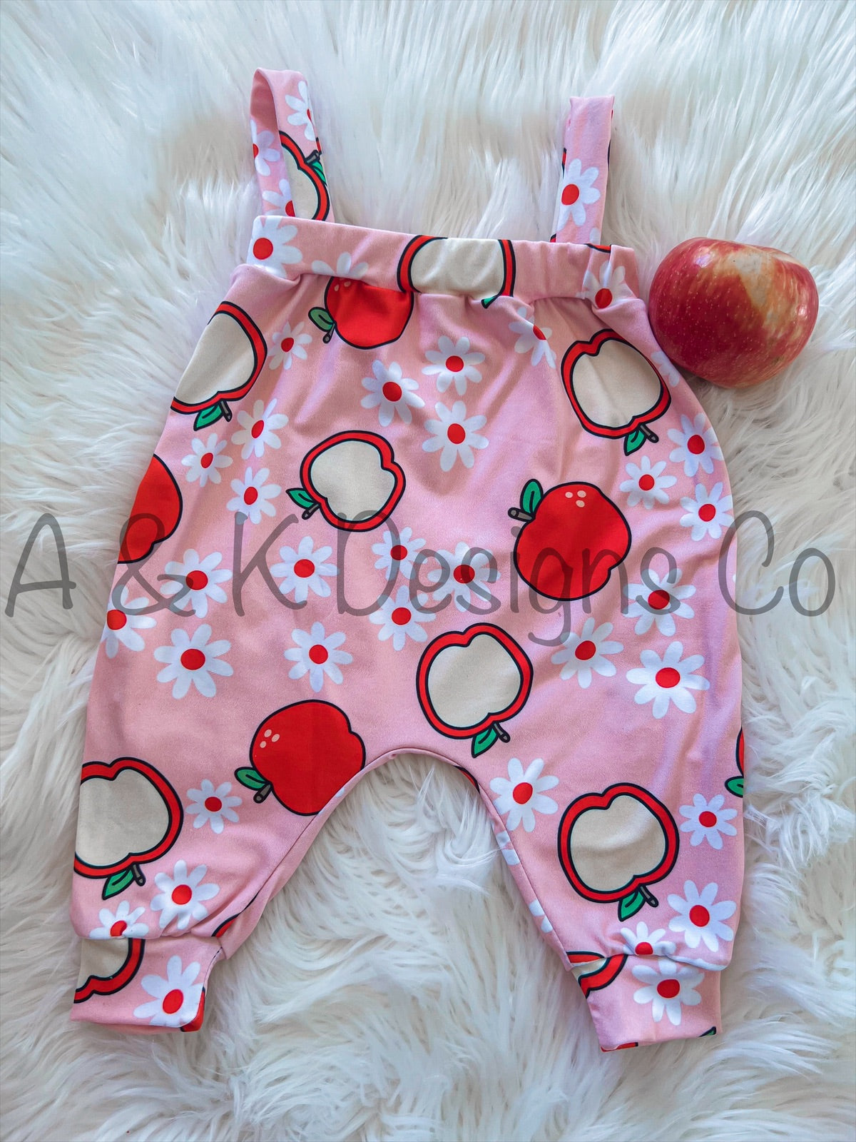 Red apples